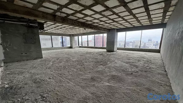 oficinas y locales comerciales - Local en Business Center Piantini 263m2 de oficina 8