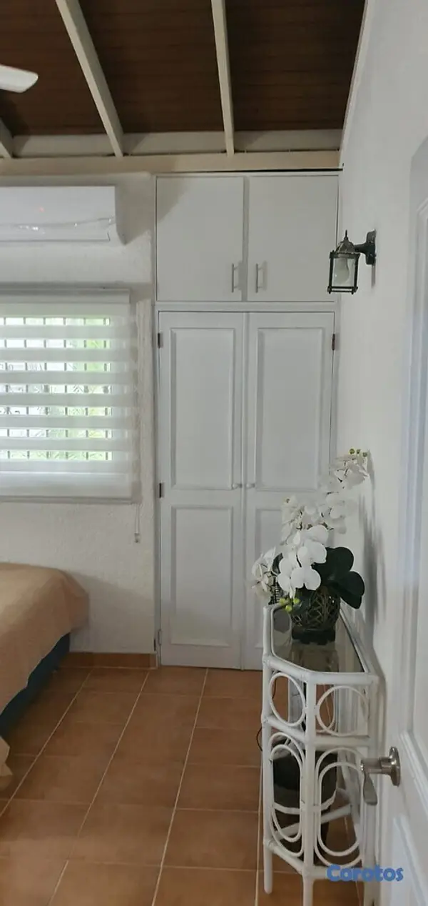 casas vacacionales y villas - Vendo cómoda villa en juan dolio 5
