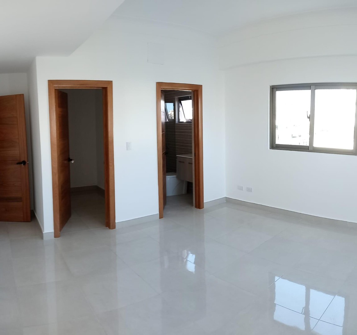 apartamentos - Sin Intermediarios Rento amplio y luminoso apartamento en los cacicazgos 6