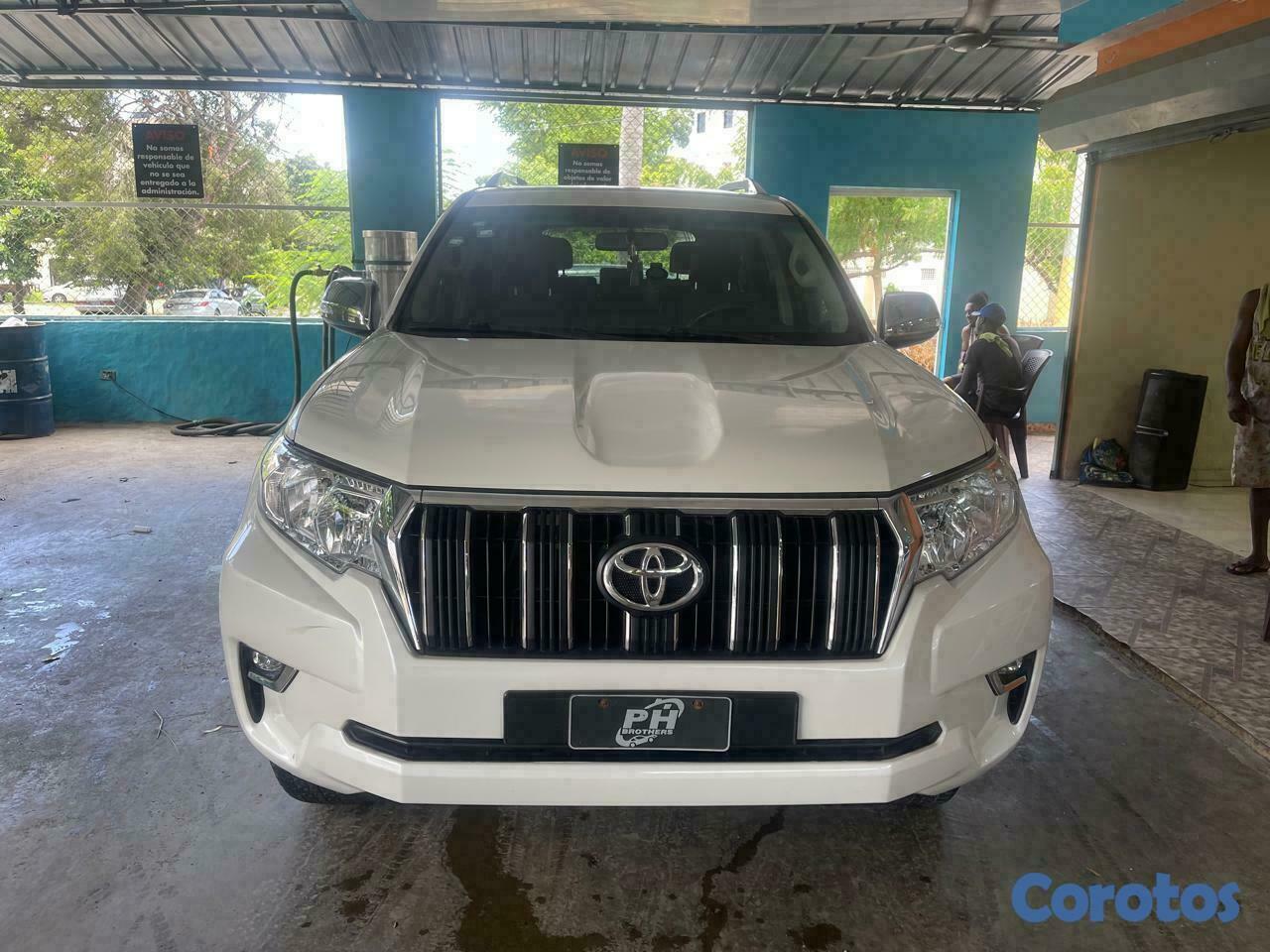 jeepetas y camionetas - Toyota Land Cruiser Prado 2020 2