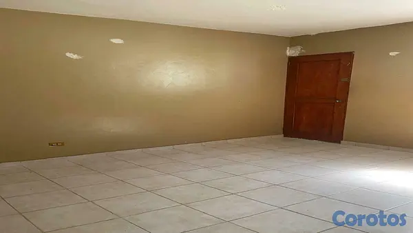 casas - Casa en Venta en la Independecia de 10 habitaciones 10