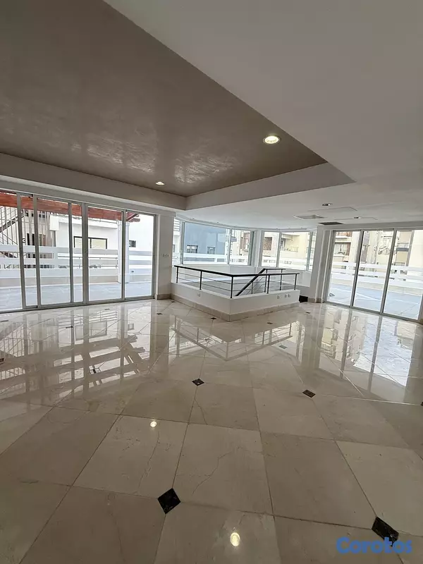 penthouses - Penthouse en Naco Posibilidad de permutas  10