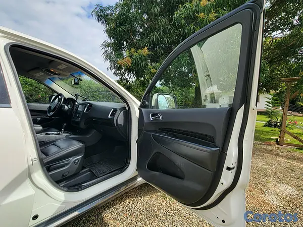 jeepetas y camionetas - Dodge Durango 2011 4