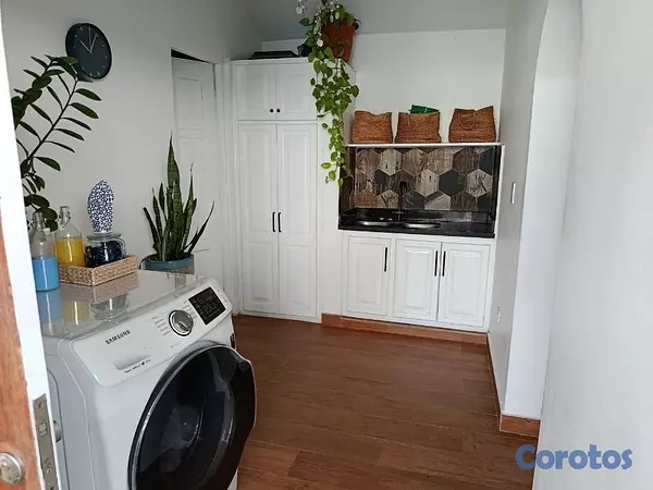 casas - vendo increíble casa altos De Arroyo hondo 3 con tres habitaciones 4 parqueos  11