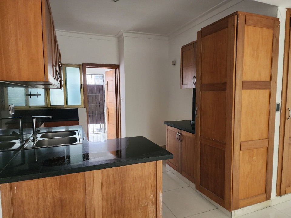 apartamentos - Vendo Espacioso Apartamento en Mirador Norte 2