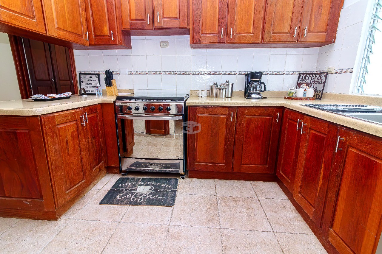 apartamentos - Oportunidad apartamento en  Evaristo Morales 
5 nivel, torre moderna,
 120 mst 8