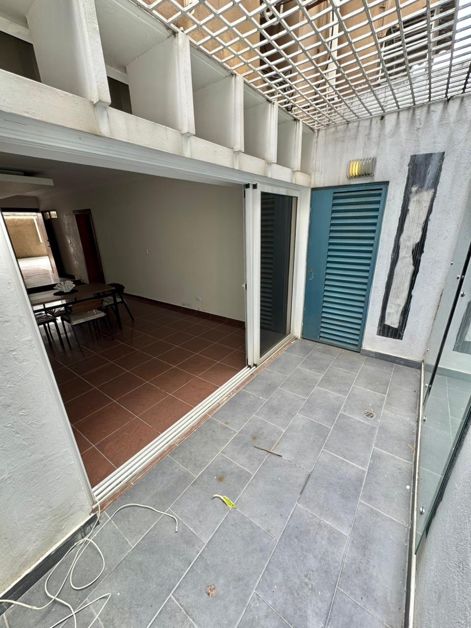 otros inmuebles - Townhouse en Venta PIANTINI USD 400,000.00 Manteni 0