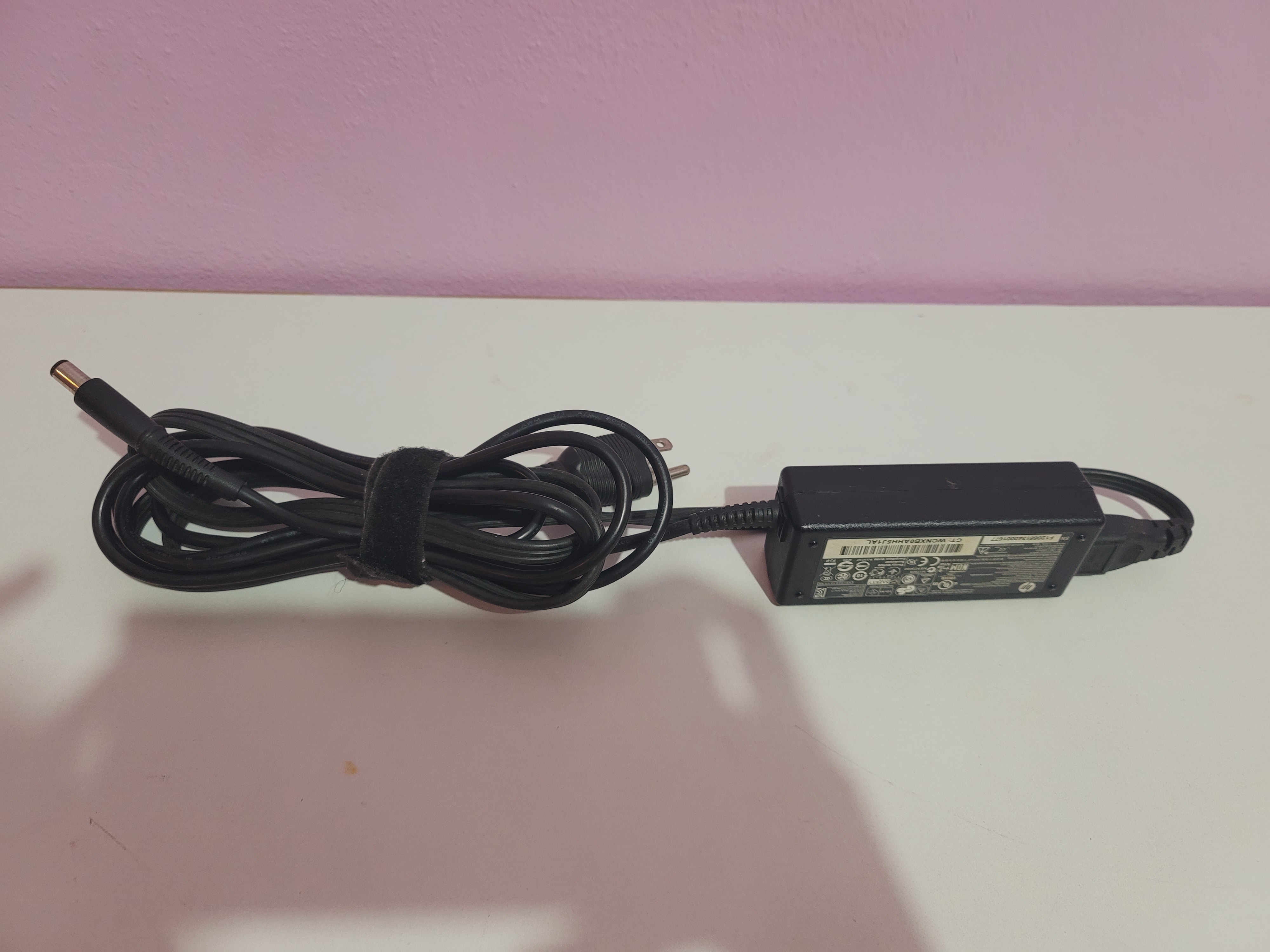 computadoras y laptops - Vendo Laptop HP (Batería Dañada) 4