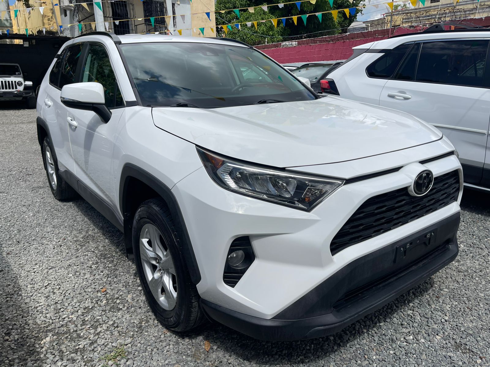 jeepetas y camionetas - Toyota Rav4 XLE 2021 Recien Importada 0