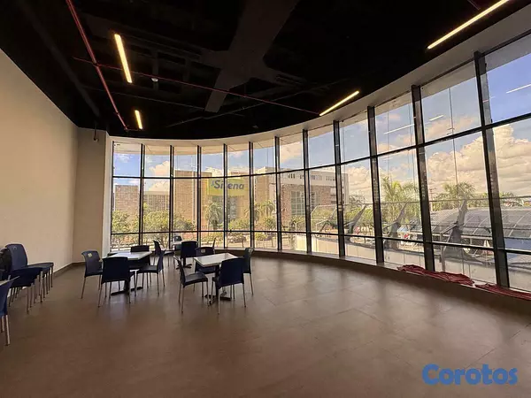 oficinas y locales comerciales - Local de oficina en Piantini World Trade Center Piso 19 5