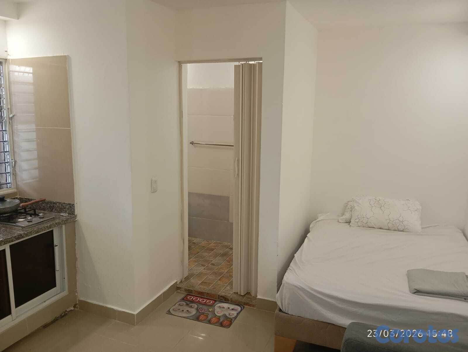 apartamentos - Alquiler Apartamento Estudio, Urbanización Real, S 5