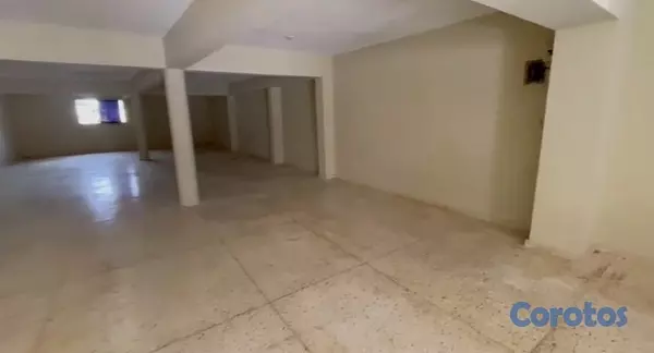 oficinas y locales comerciales - se alquila local  4