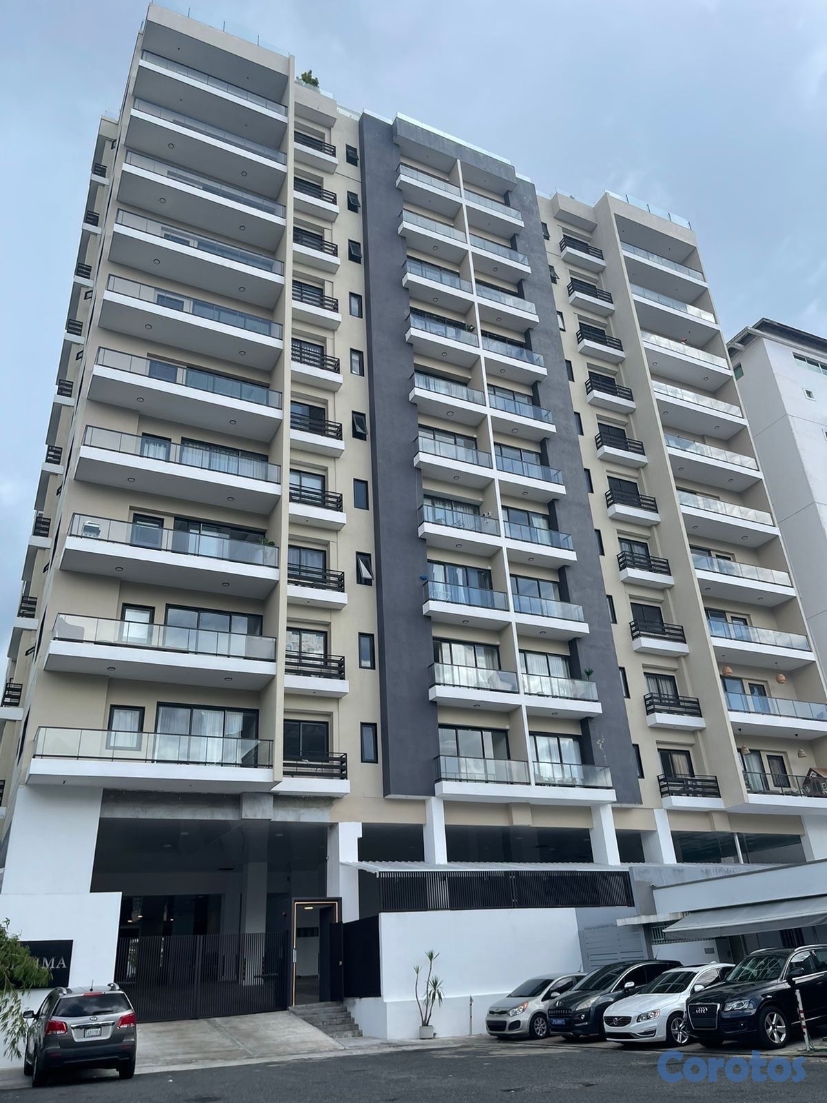 apartamentos - Torre en la Evaristo Morales (Venta/Alquiler) 3