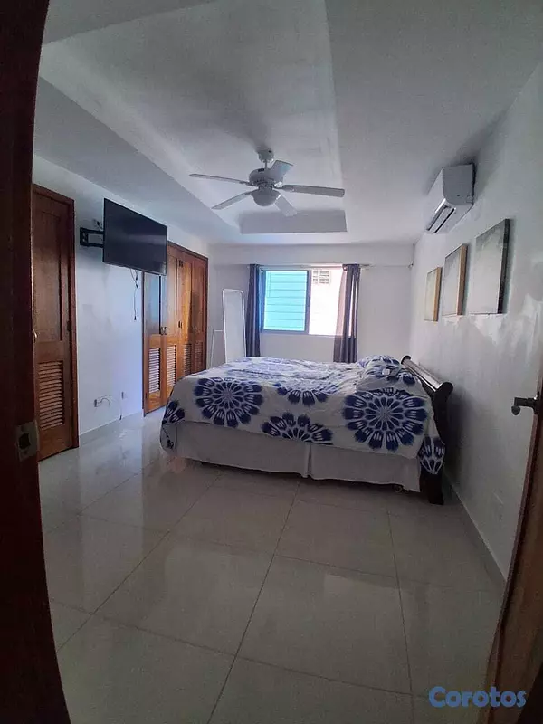 apartamentos - Apartamento Amueblado en piantini   1400 US$ con m 8