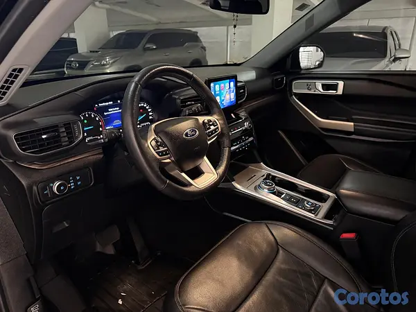 jeepetas y camionetas - Ford Explorer Limited 2022 con garantía de la casa vigente  5