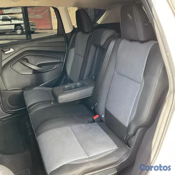 jeepetas y camionetas - FORD ESCAPE SE 2017 8