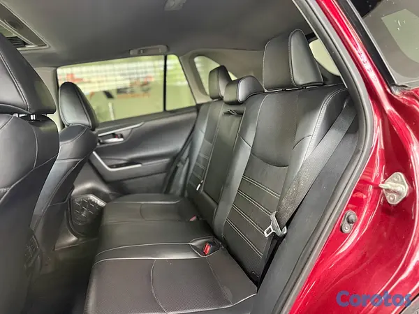 jeepetas y camionetas - Toyota Rav-4 Limited 2020 7