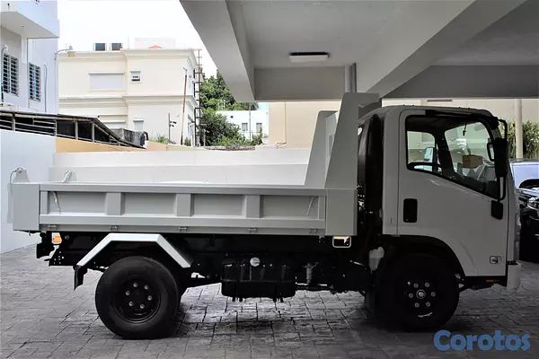 camiones y vehiculos pesados - Isuzu Volteo  3