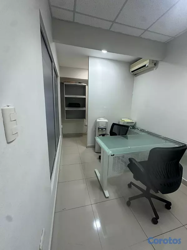 oficinas y locales comerciales - Alquiler Local, Ensanche Julieta, Santo Domingo 2
