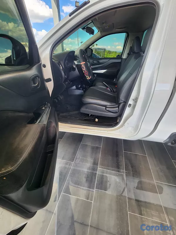jeepetas y camionetas - 2018 Nissan Frontier una cabina Mecánica 5