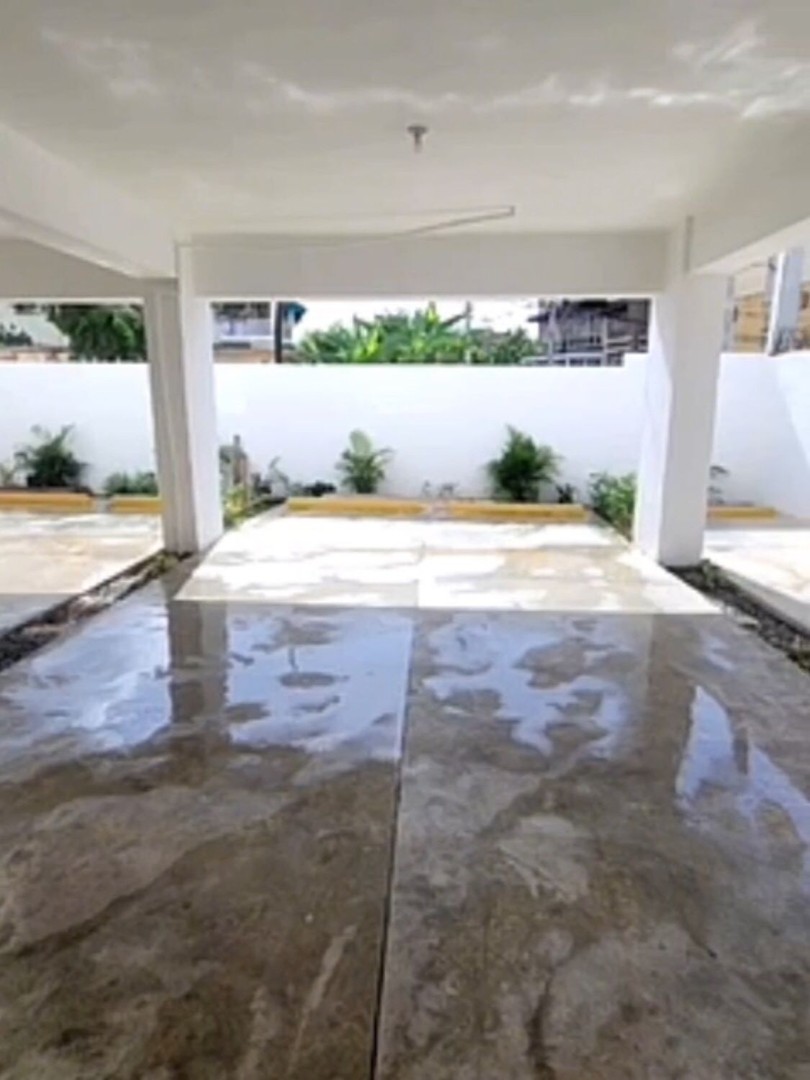 apartamentos - Apartamento en la independencia de oportunidad.
97 mts, 4to pso
3hb
US$ 170,000  6