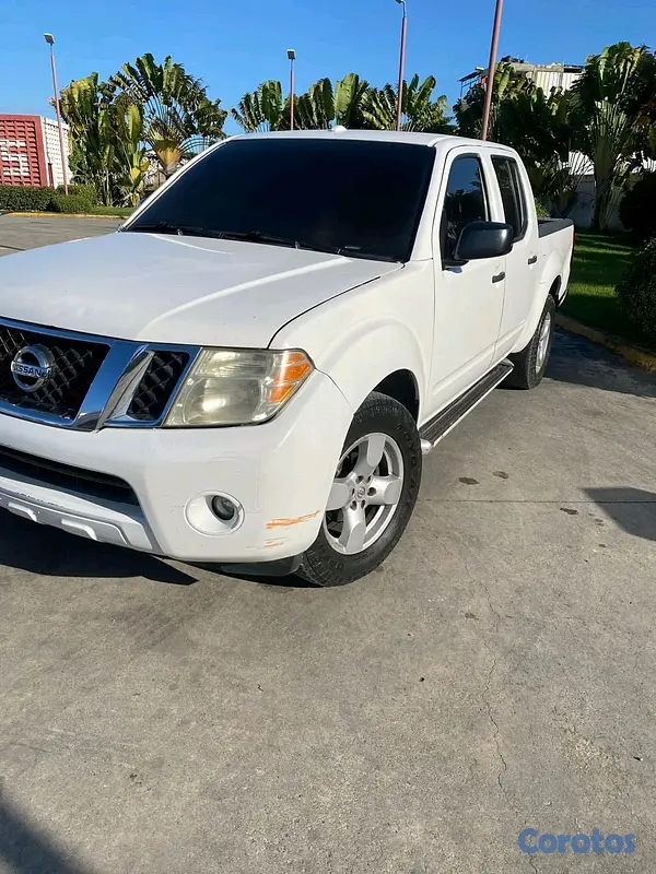 jeepetas y camionetas - Nissan Frontier Doble Cabina 3
