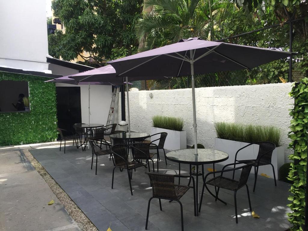oficinas y locales comerciales - Alquiler Local en Edificio Comercial en Los Prados 1