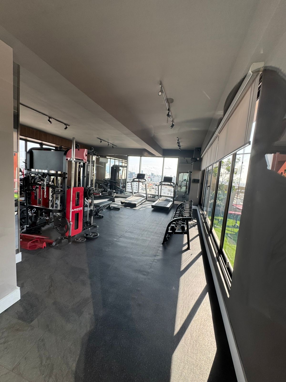 apartamentos - Vendo bellla vista sur piso 8 dos hab 2.5 baños do 3