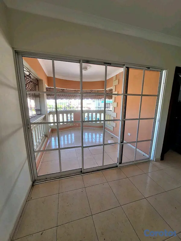 apartamentos - ALQUILO SIN INTERMEDIARIO APARTAMENTO PROXIMO AL MALECÓN  5