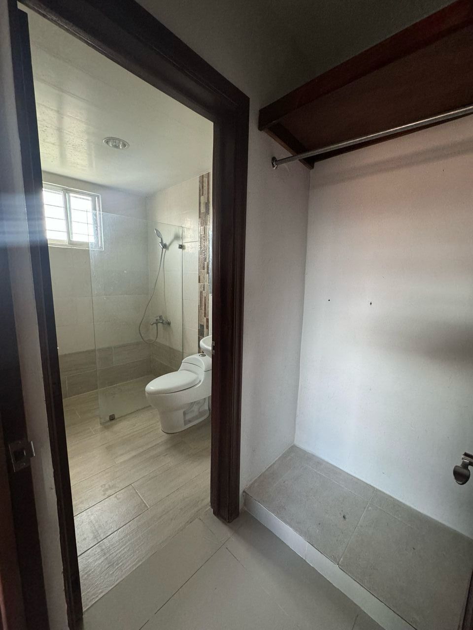 apartamentos - Vendo apartamento en La Esperanza 6