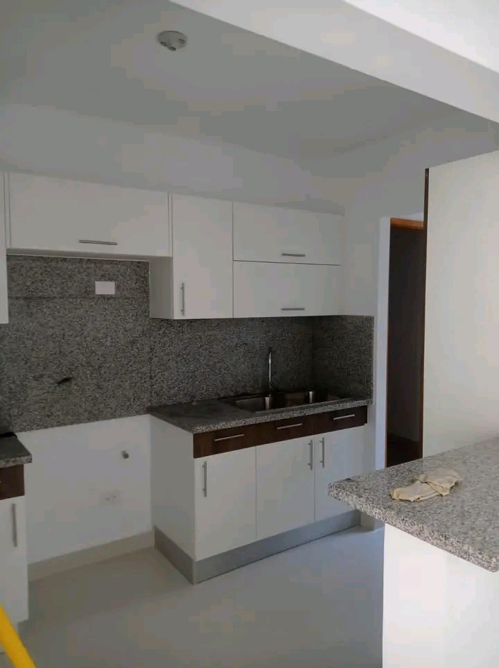 apartamentos -  🚨 DIOS🚨 Av. Jacobo Majluta 📍🇩🇴  Torres de apartamentos Ascensor y picsina. 7