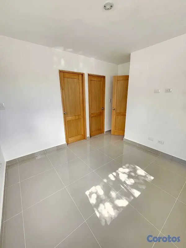 apartamentos - Primer Nivel de Venta ubicado en Llanos de Gurabo 7