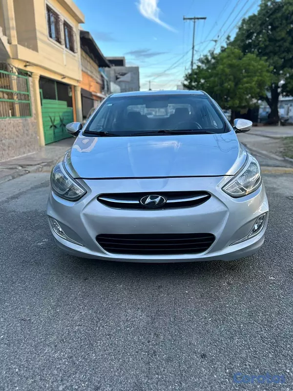 carros - Hyundai accent 2017 doch 1