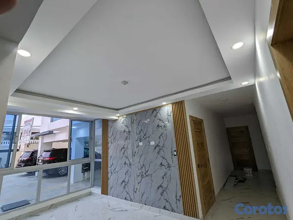 apartamentos - Apto. 1ra nivel, excelente condiciones, 3hab.3baño 7
