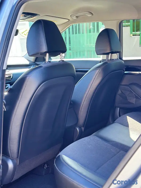 jeepetas y camionetas - 2021 Kia Seltos S CLEAN CARFAX  9
