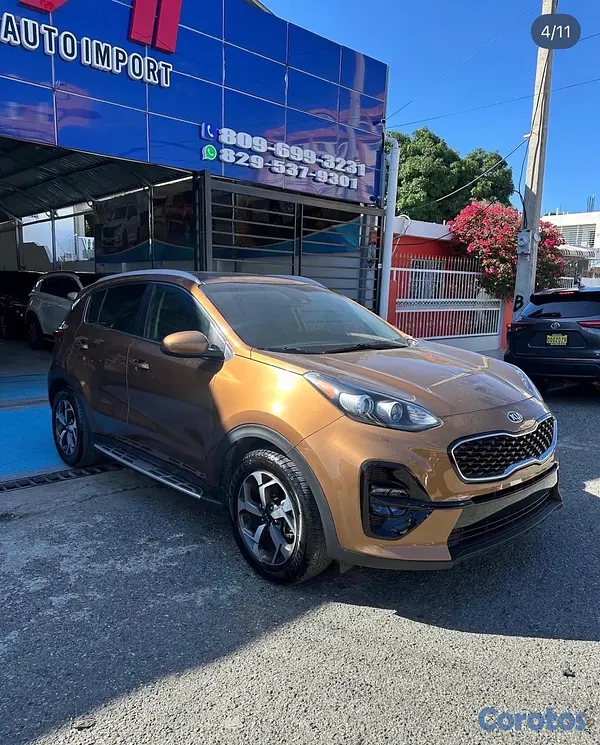 jeepetas y camionetas - Kia Sportage LX 2020 4