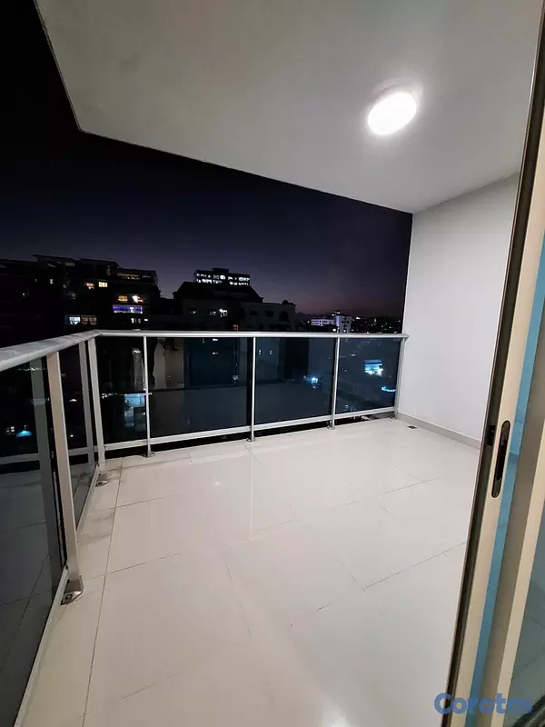 apartamentos - Rento apartamento sin amueblar en Bella vista torre con ascensor planta full  9