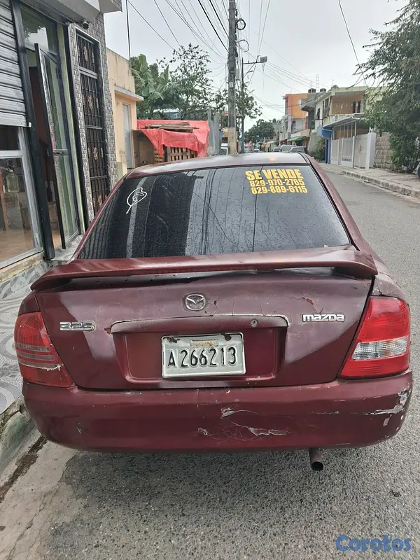 carros - Se vende Mazda 323 año 2002 3