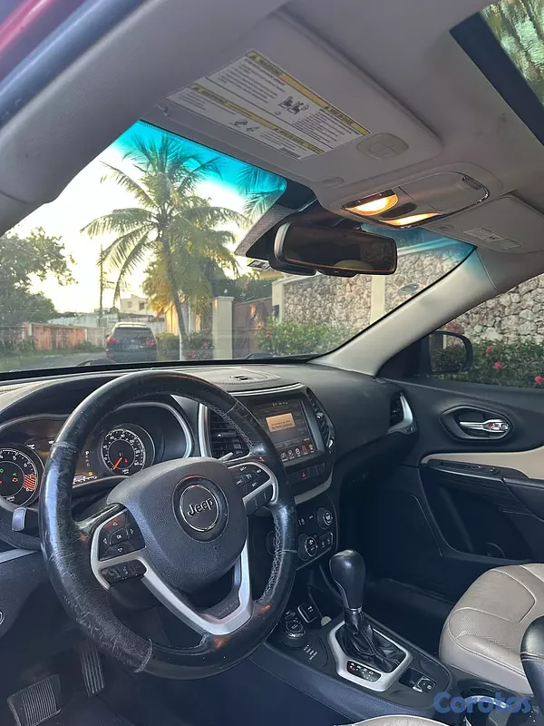 jeepetas y camionetas - JEEP CHEROKEE LIMITED 2015 7