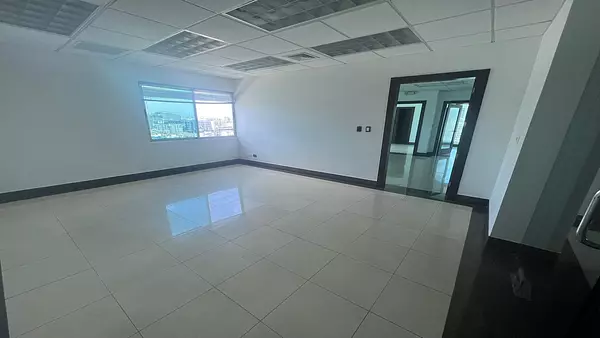 oficinas y locales comerciales - ALQUILER LOCAL OFICINAS Y EMPRESARIAL 412M2-ESPERILLA 5
