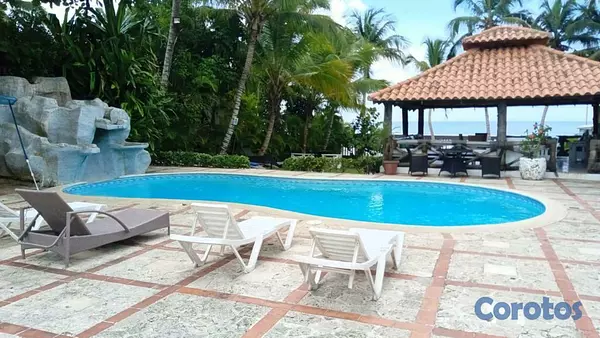 casas vacacionales y villas - Venta propiedad en Primera Linea de Playa - Juan Dolio, Rep. Dom 6