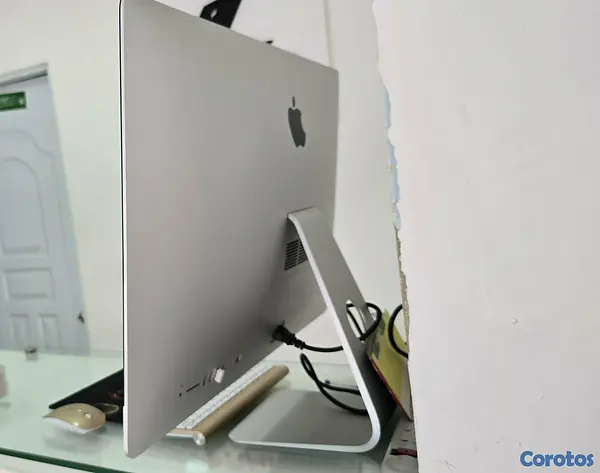 computadoras y laptops - imac Retina 21.5 Pulg Core i5 2.3ghz Ram 16gb ddr4 Disco 256gb solido 2017 3
