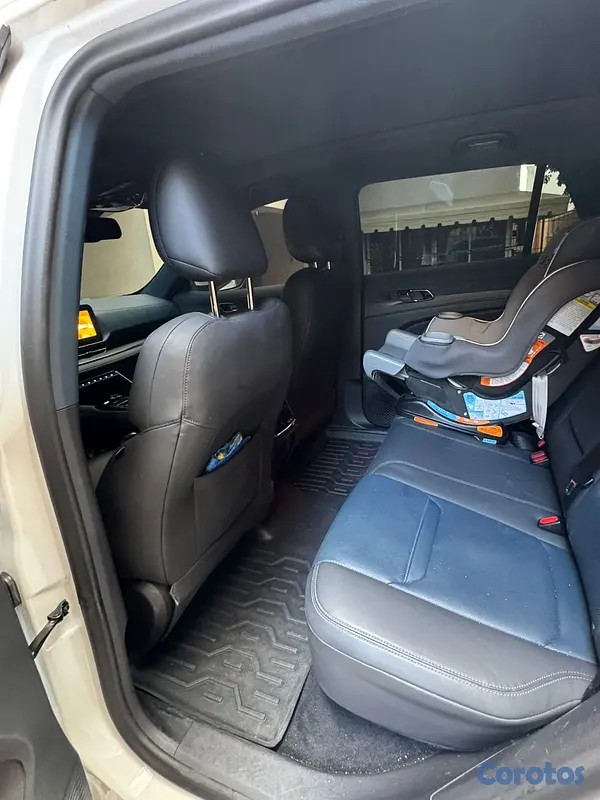 jeepetas y camionetas - Ford Territory Titanium 2025 9