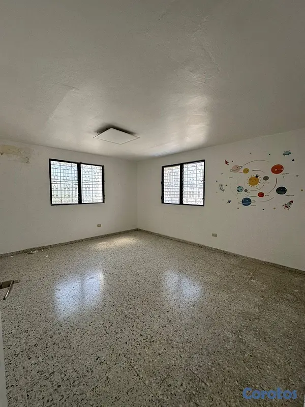 oficinas y locales comerciales - Casa Comercial en el Reparto Oquet, Los Jardines 11