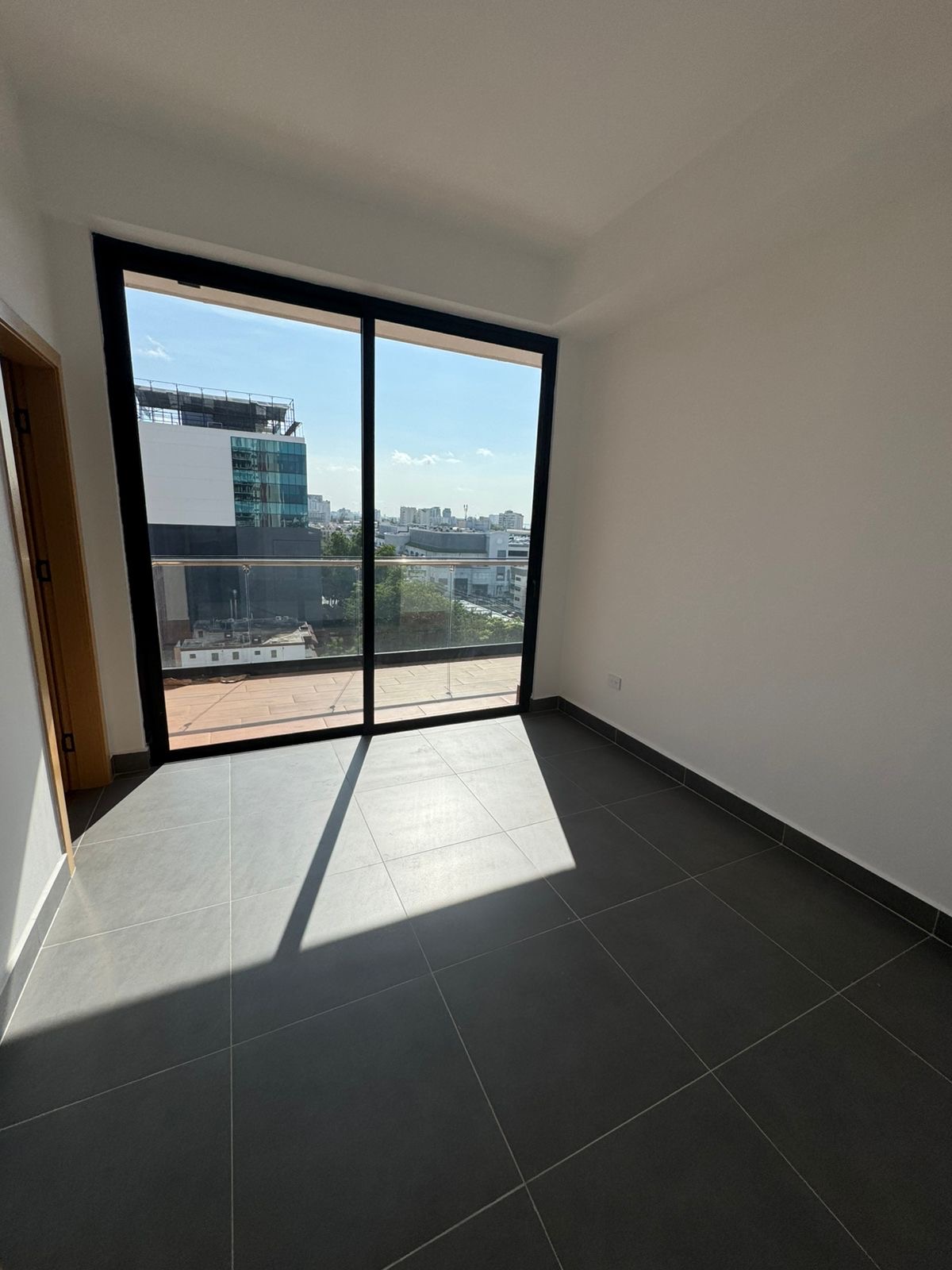 apartamentos - Vendo bellla vista sur piso 8 dos hab 2.5 baños do 7