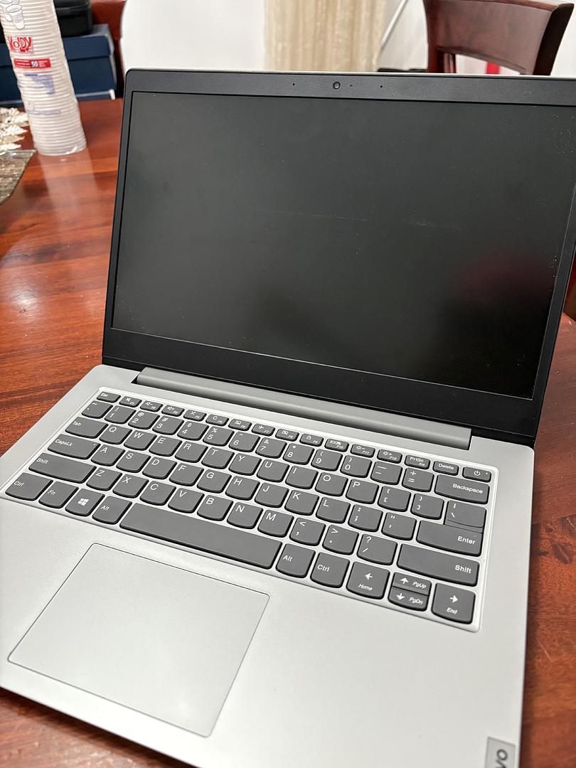 computadoras y laptops - LAPTOP LENOVO 3