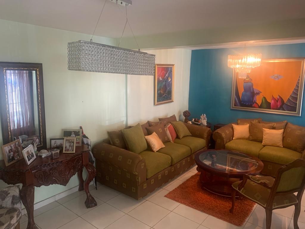 casas - VENDO CASA EN LA URB. GALÁ D.N