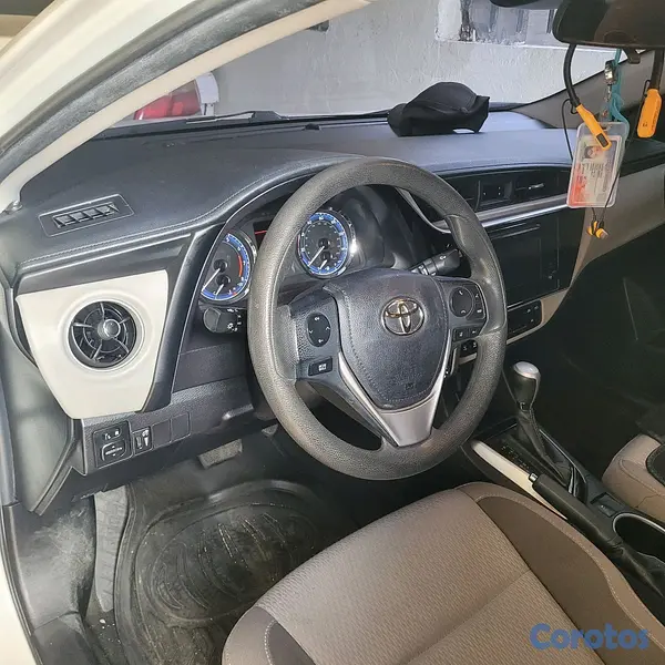 carros - toyotaa corola 2019 3