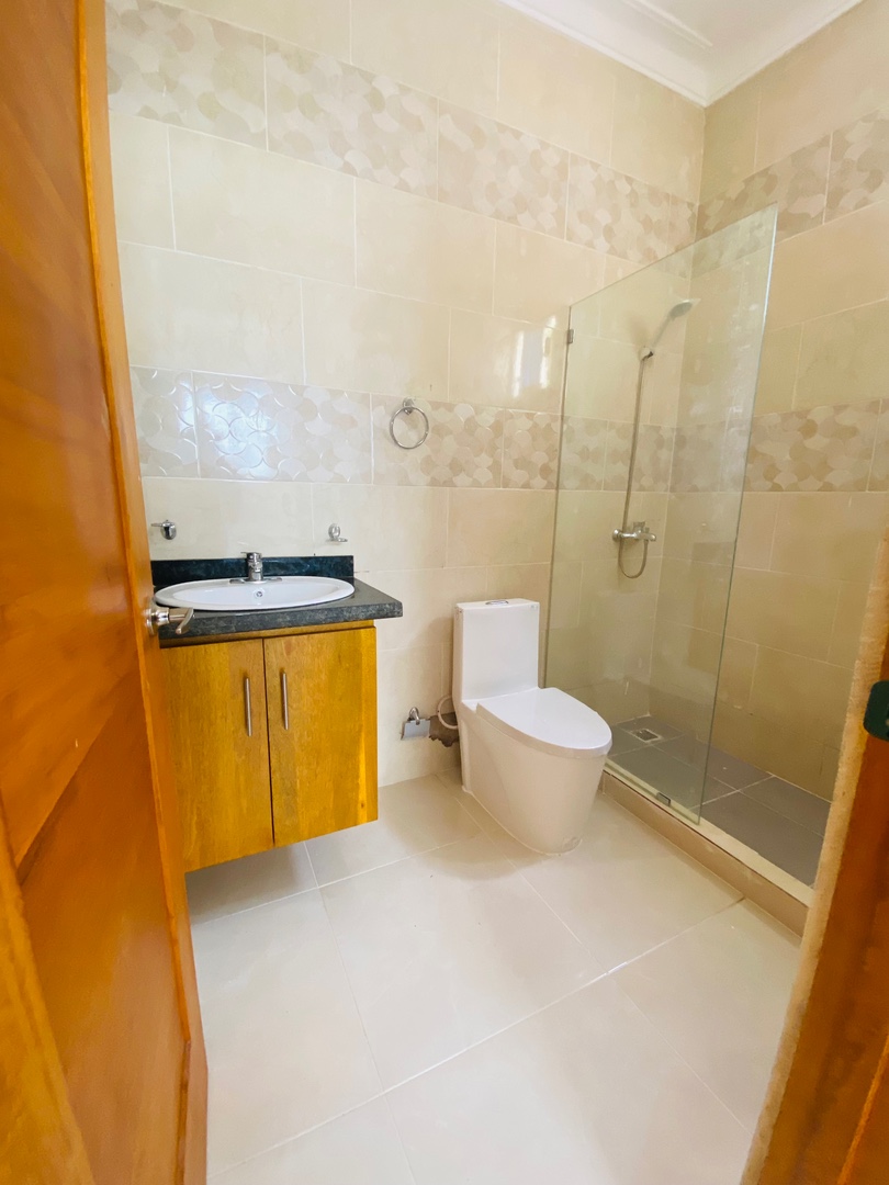 casas - CASA EN VENTA EN SANTIAGO DE LOS CABALLEROS PRÓXIMO ANTONIO OCHOA  4