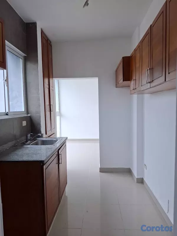 apartamentos - Amplio y Cómodo Apartamento en El Millón con Azotea Privada 3
